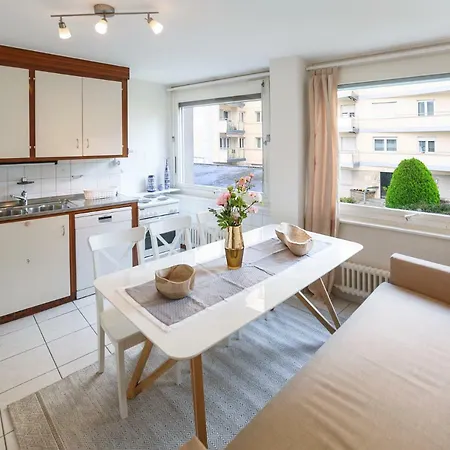 ☆ | Terrace & Private Parking ☆ Montreux