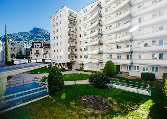 ☆ | Terrace & Private Parking ☆ Apartamento